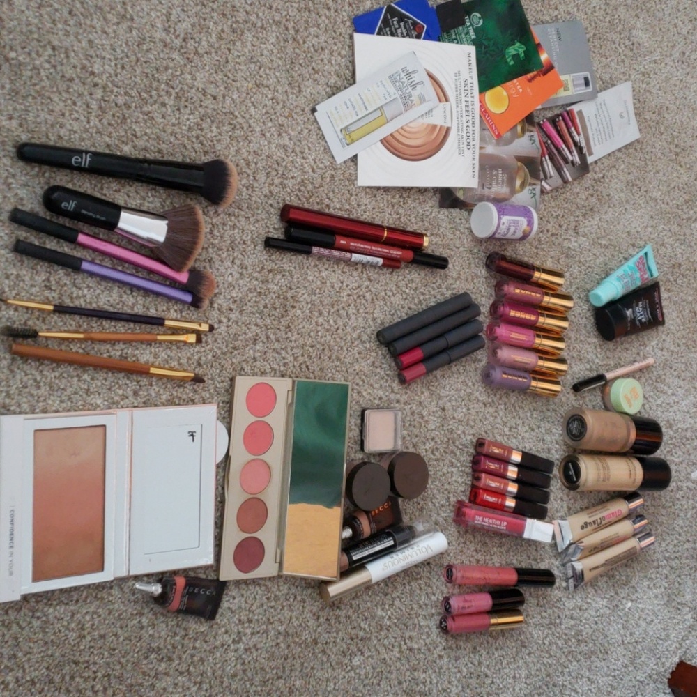 Makeup bundle